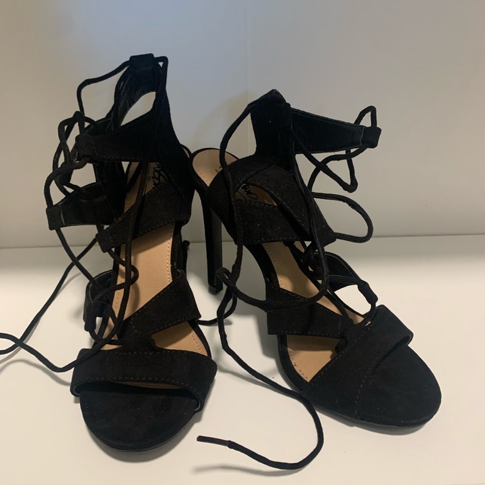 Elegant Black Strappy Heels